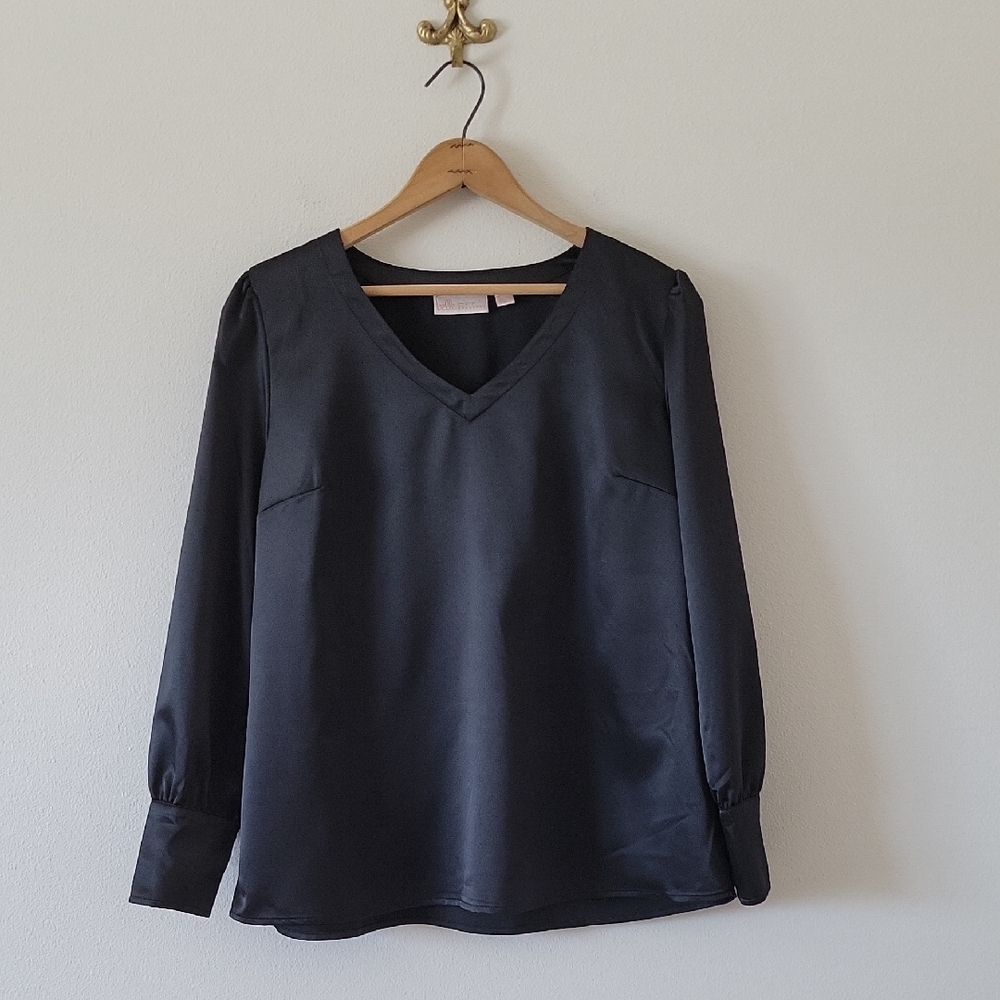 Belle by Kim Gravel Black Satin Blouse Size Small